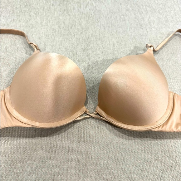 Victoria's Secret | Intimates & Sleepwear | Victorias Secret Bombshell